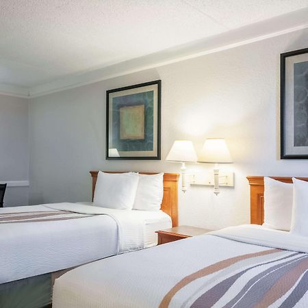 La Quinta Inn By Wyndham New Orleans West Bank / Гретна Екстериор снимка