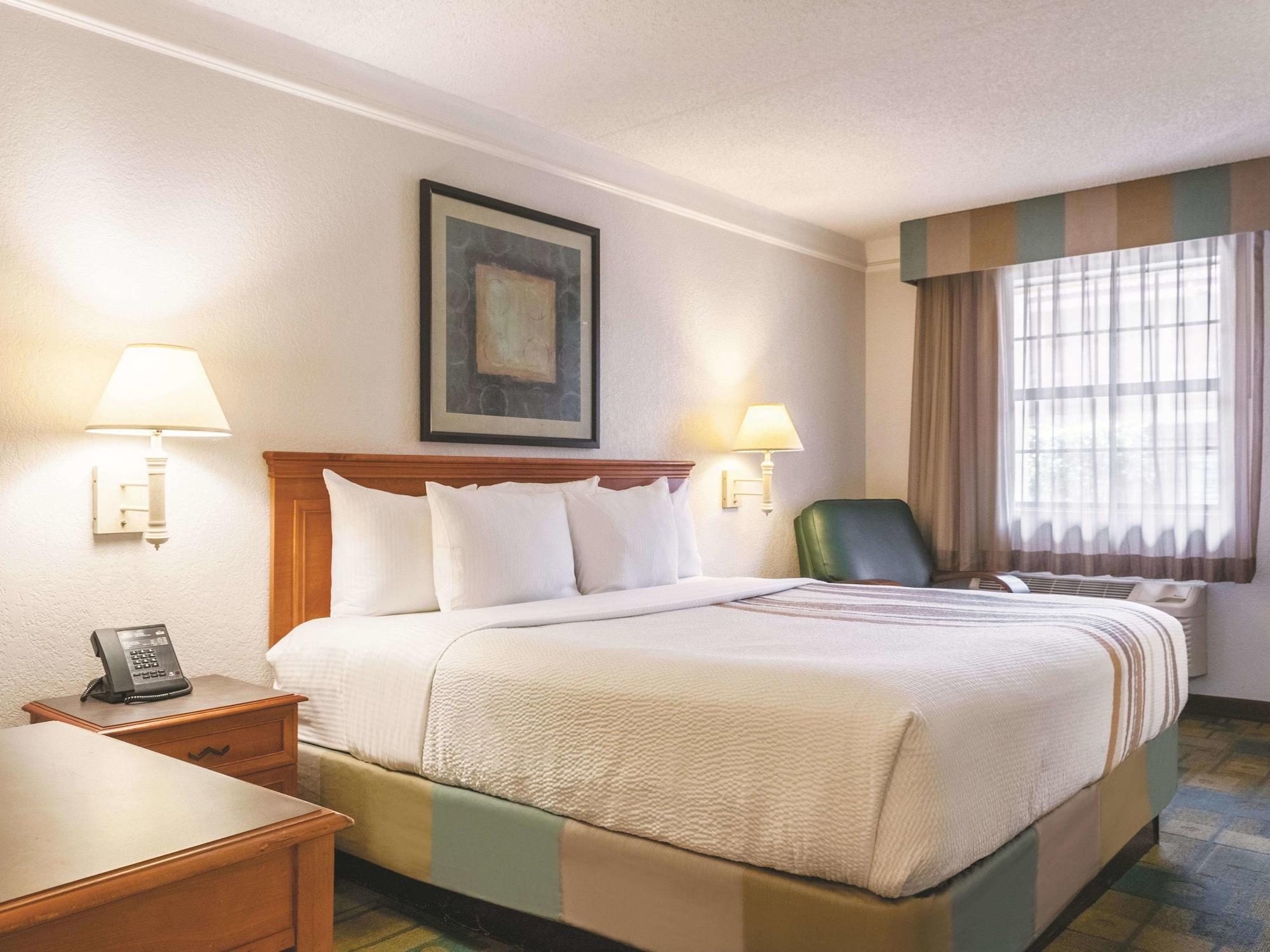 La Quinta Inn By Wyndham New Orleans West Bank / Гретна Екстериор снимка