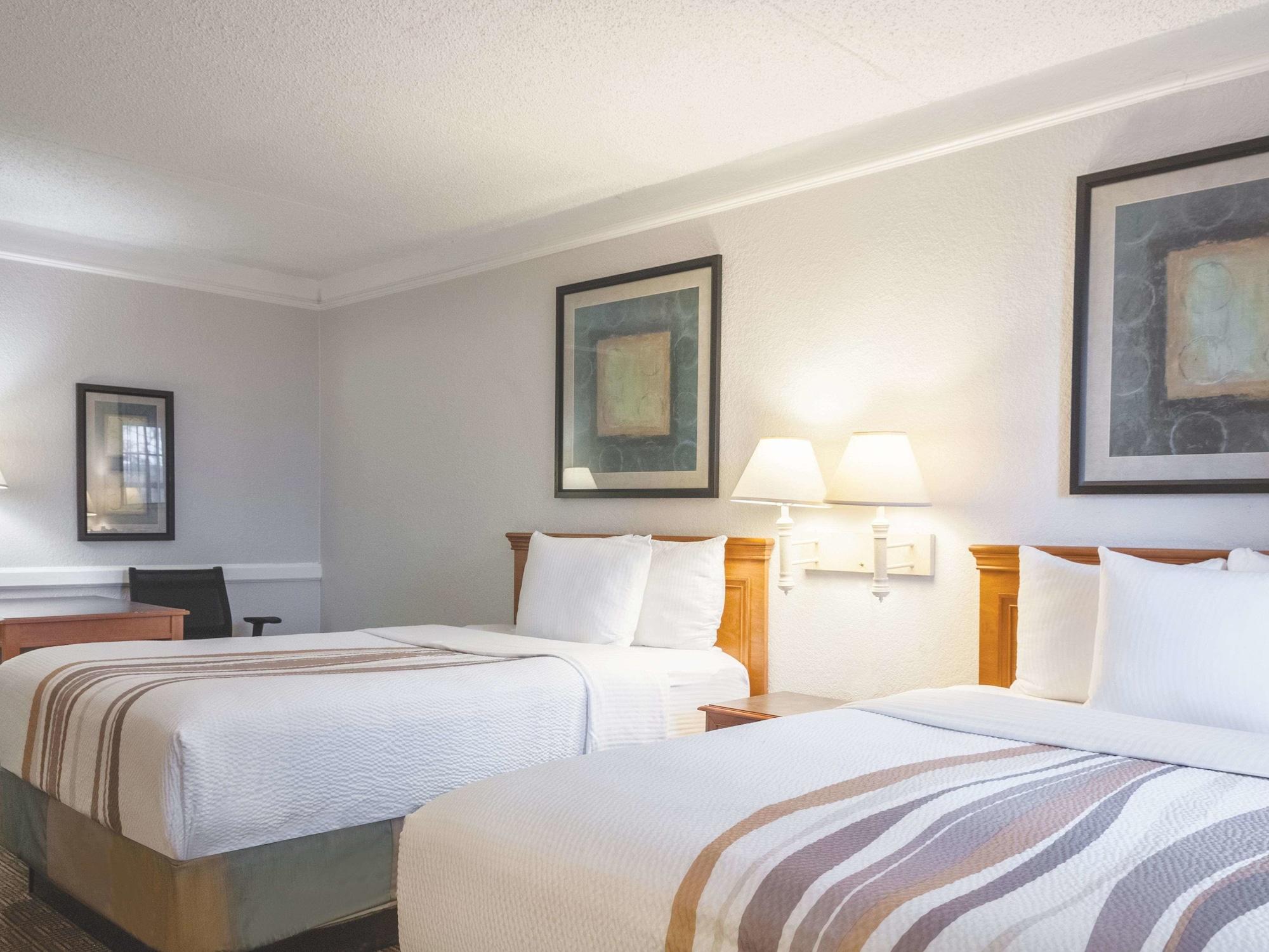 La Quinta Inn By Wyndham New Orleans West Bank / Гретна Екстериор снимка